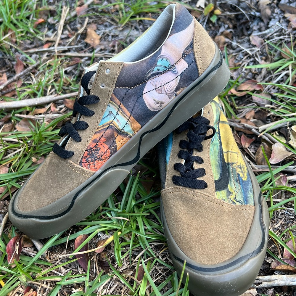Vans Old Skool MoMA Salvador Dali sneaker Unisex (W7.5, M6)